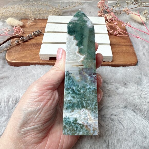 Beautiful Moss Agate Tower Obelisk - Picture 4 of 8